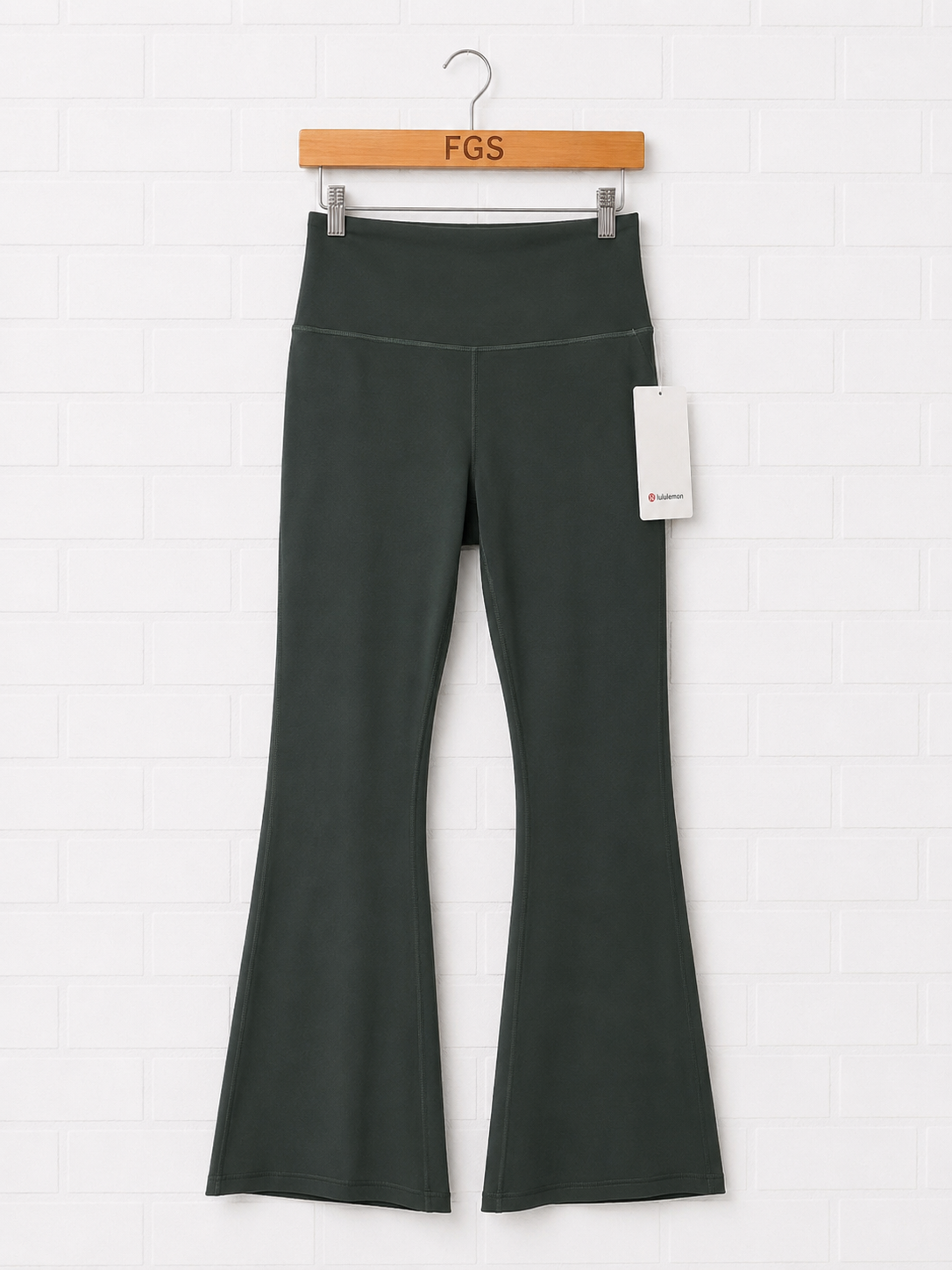Lululemon Groove Flare Sassy Sage - 12