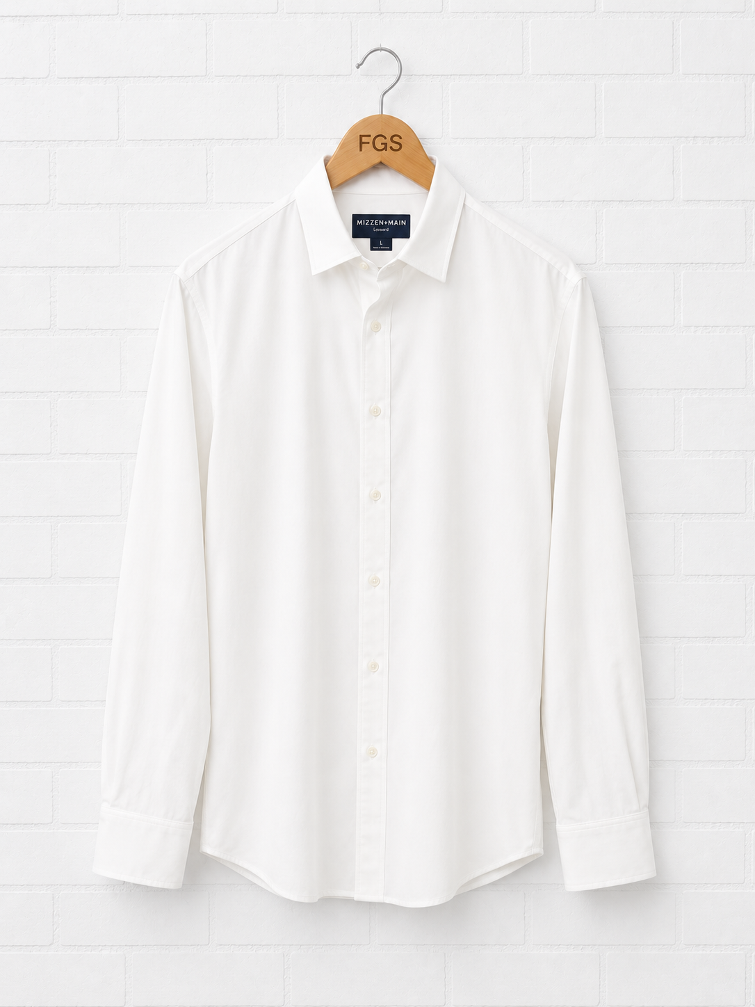 Mizzen & Main Leeward White Solid- S