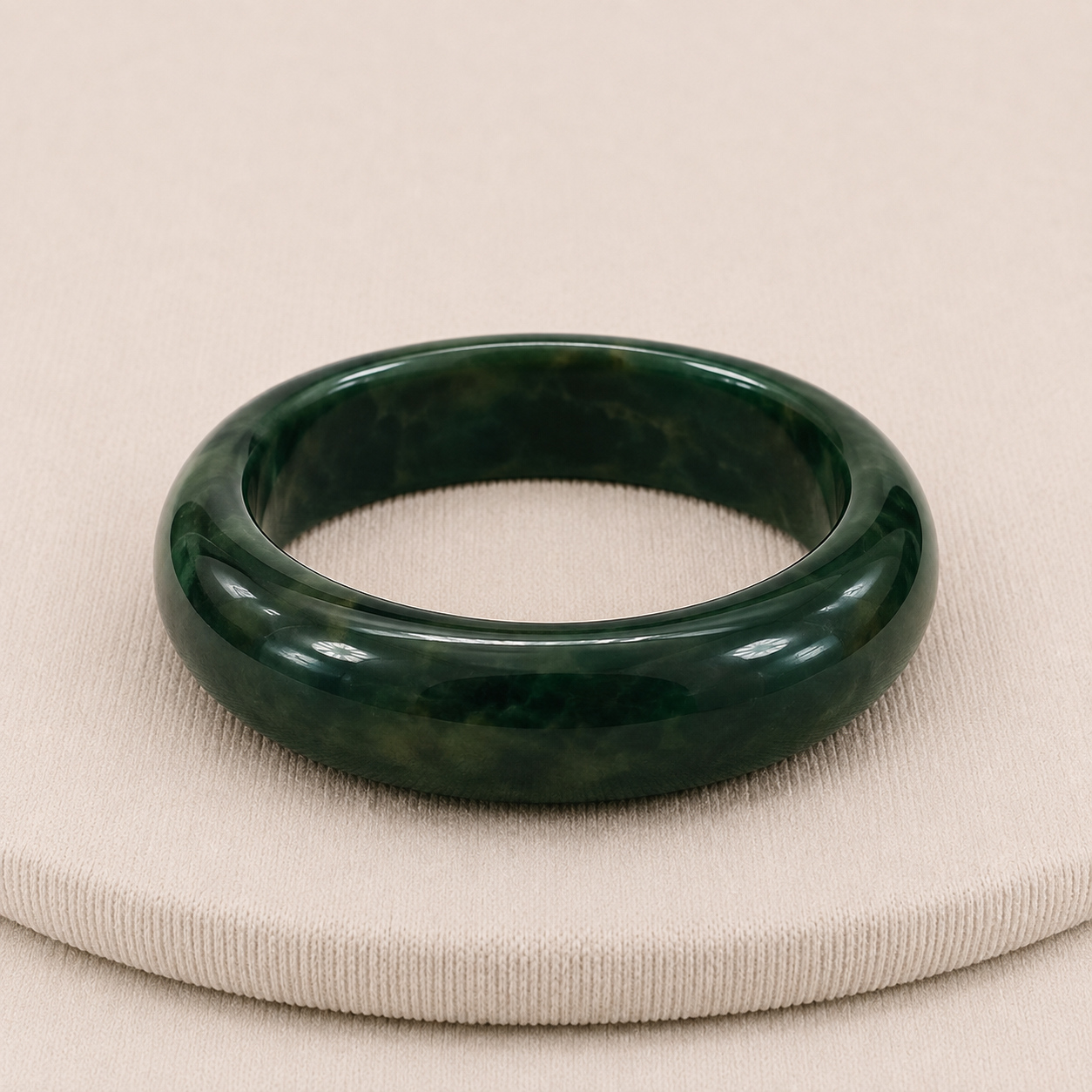 Vintage Deep Green Bakelite Bangle Bracelet