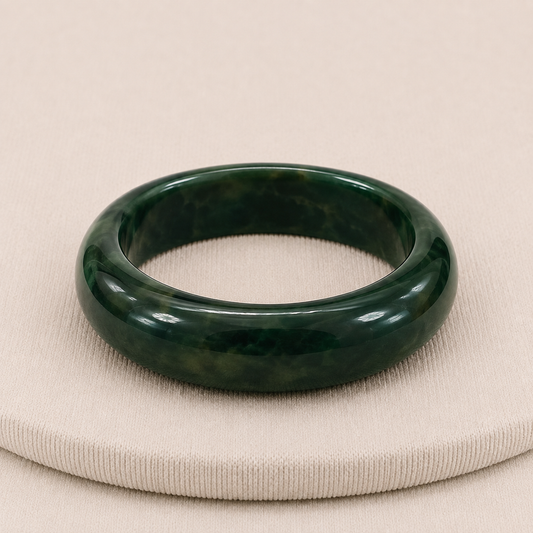 Vintage Deep Green Bakelite Bangle Bracelet