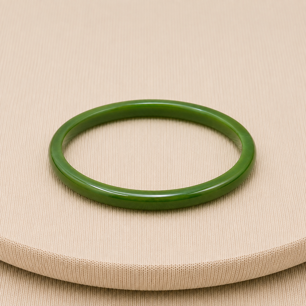 Vintage Green Bakelite Slim Bangle Bracelet