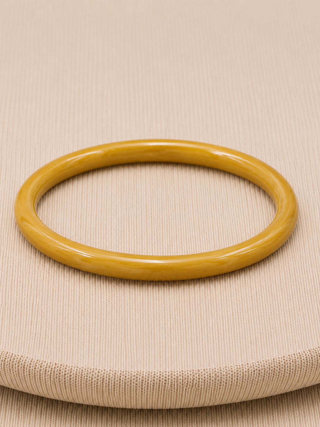 Vintage Mustard Bakelite Bangle Bracelet