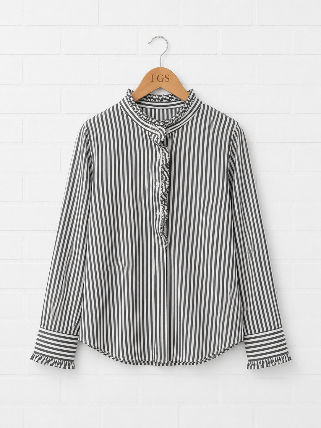 Ann Mashburn Frill Popover Blouse- M