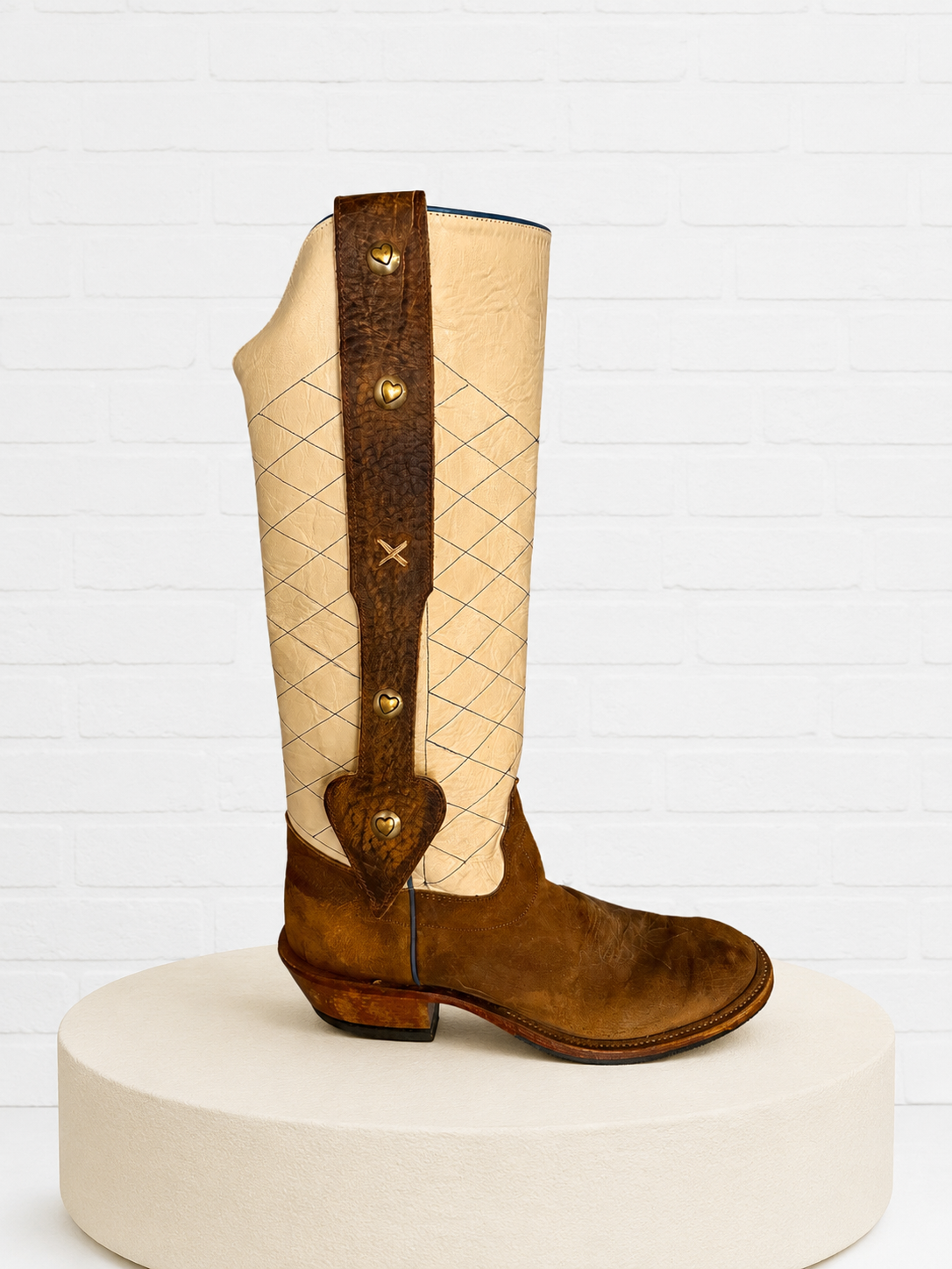 Olathe Heart Concho Western Boots- 7.5