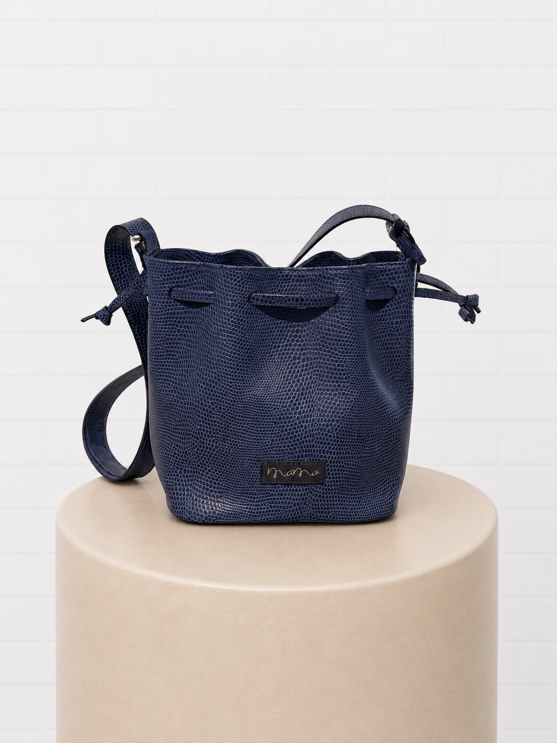 Momo Designs Blue Bucket Bag