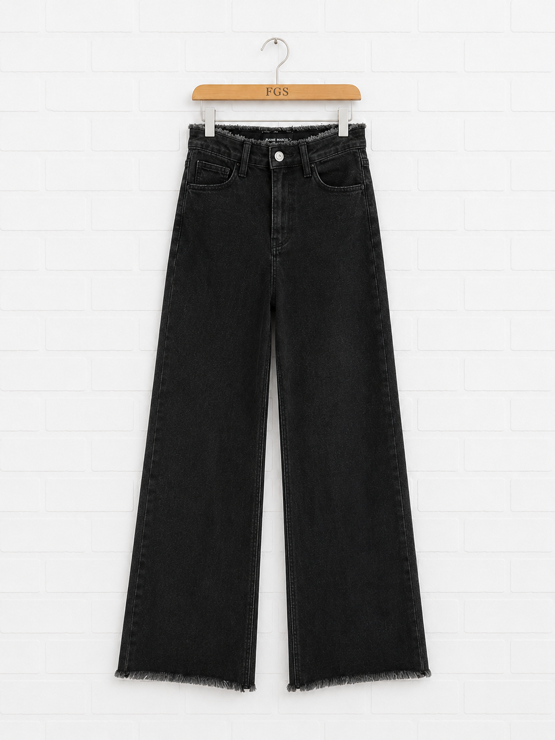 Etienne Marcel Black Flare Jeans