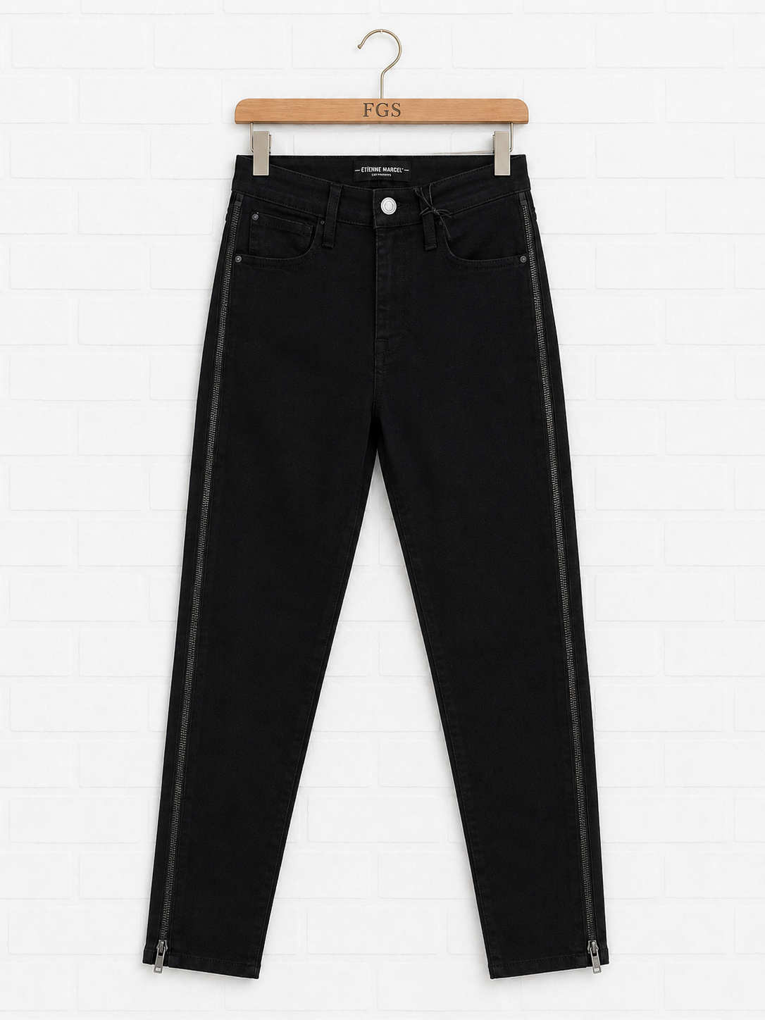 Etienne Marcel Full Zip Black Hem