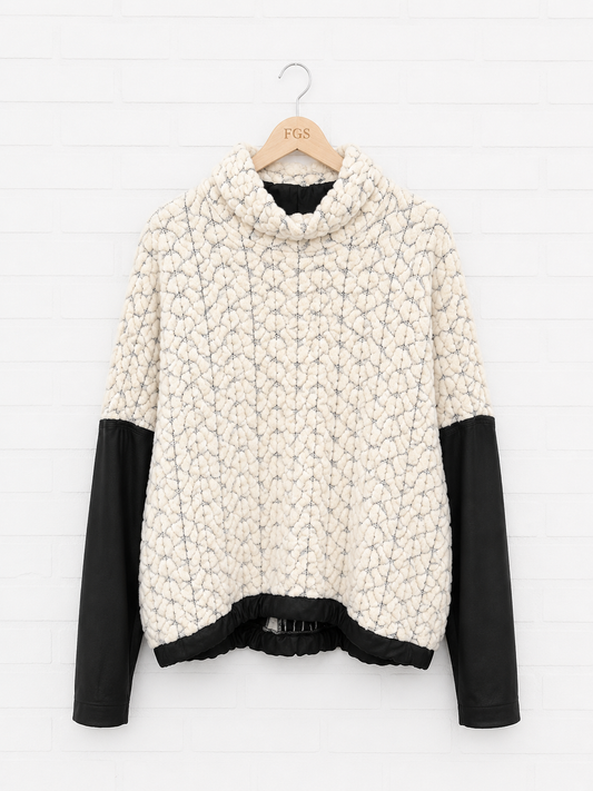 Beate Heymann Chunky Cream & Black Top-40