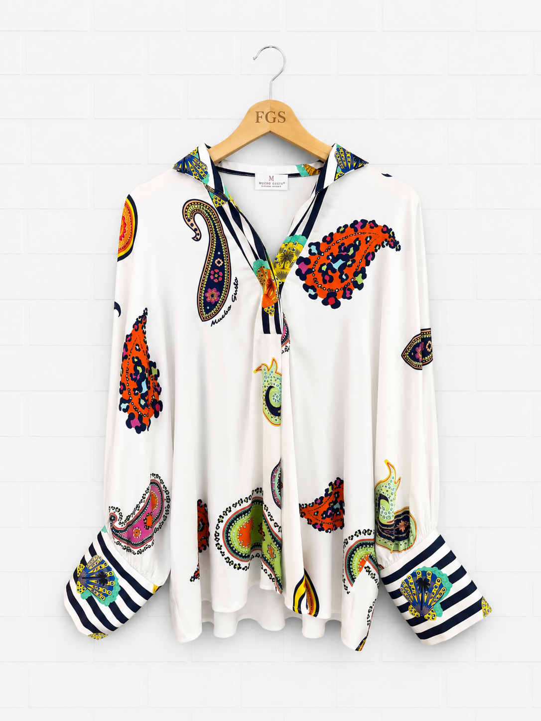 Mucho Gusto Multi Color Paisley Blouse- M