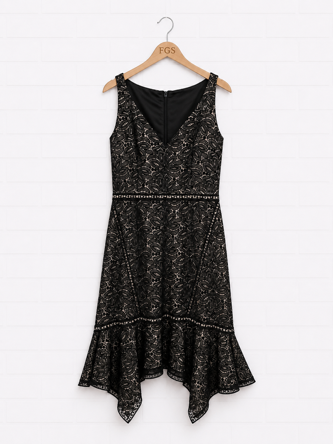 Elie Tahari Mariya Floral Lace V-Neck Cocktail Dress — Size 10