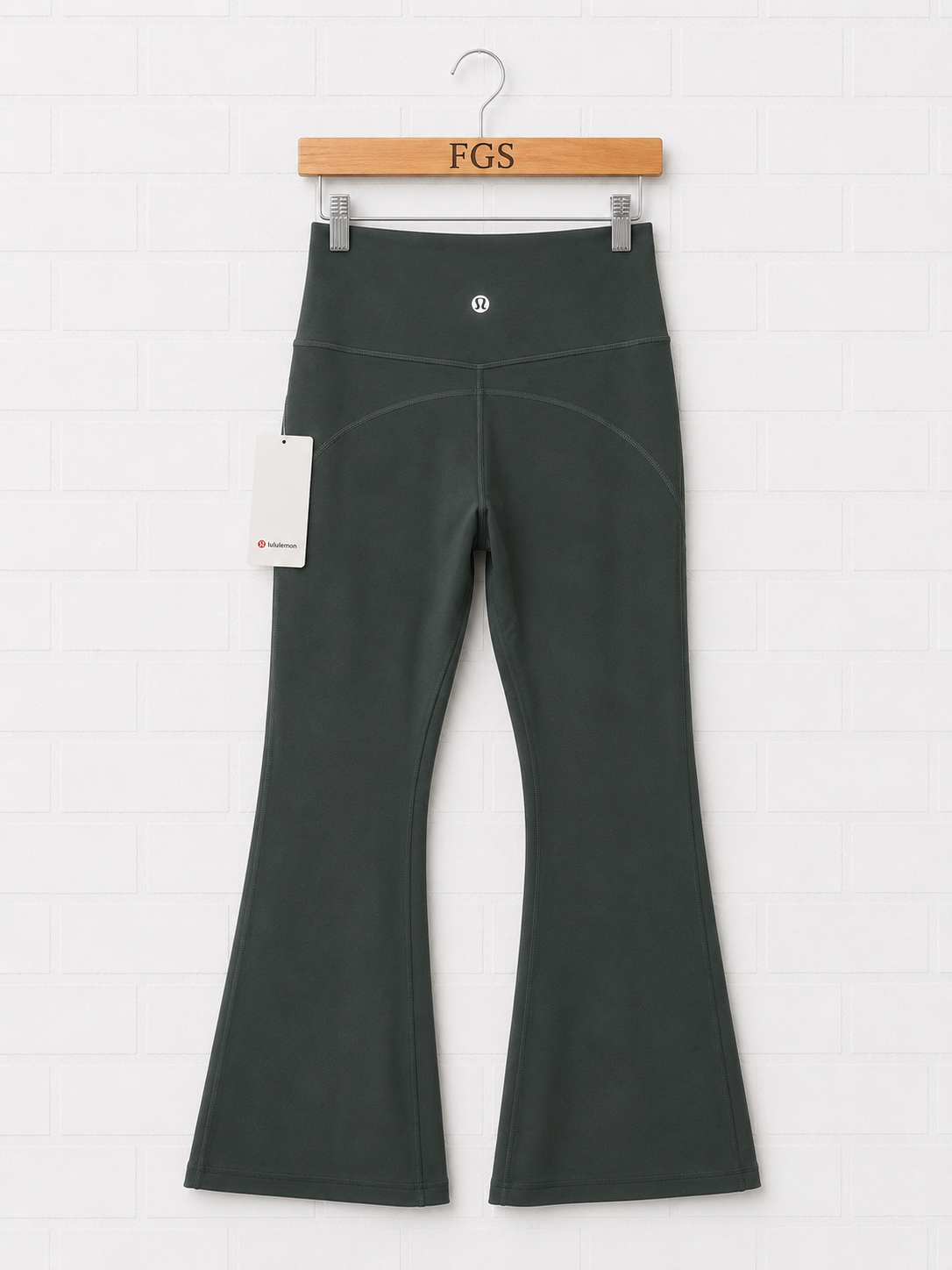 Lululemon Groove Flare Sassy Sage - 12
