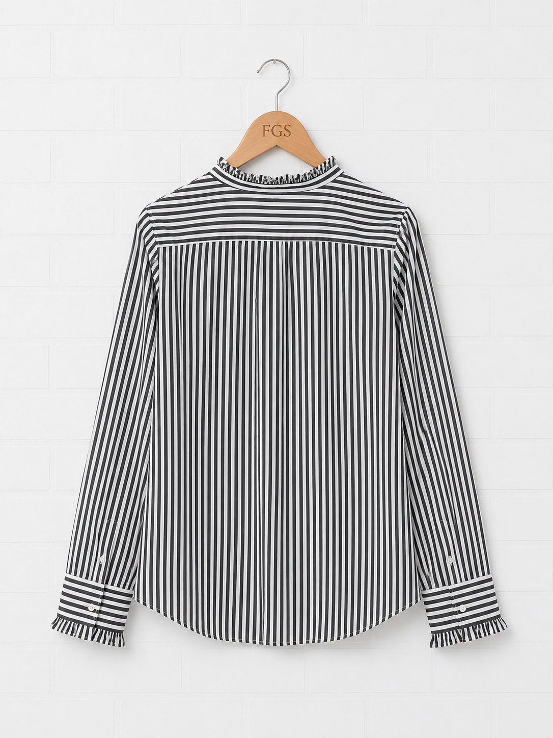 Ann Mashburn Frill Popover Blouse- M