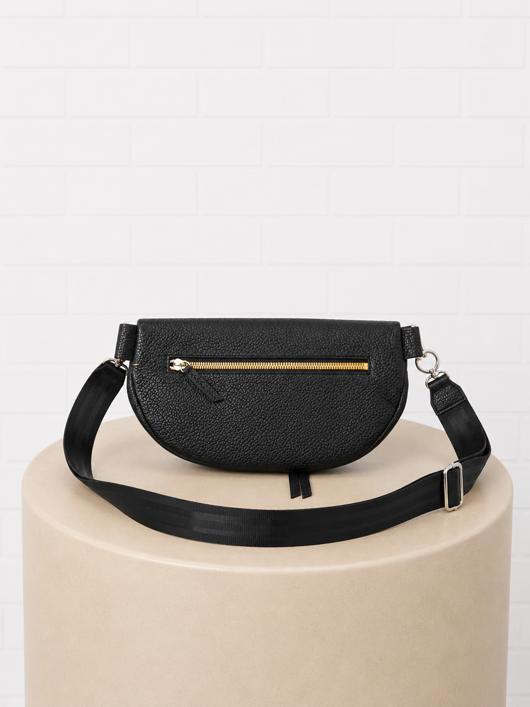 Momo Designs Sedona Black & Yellow Crossbody