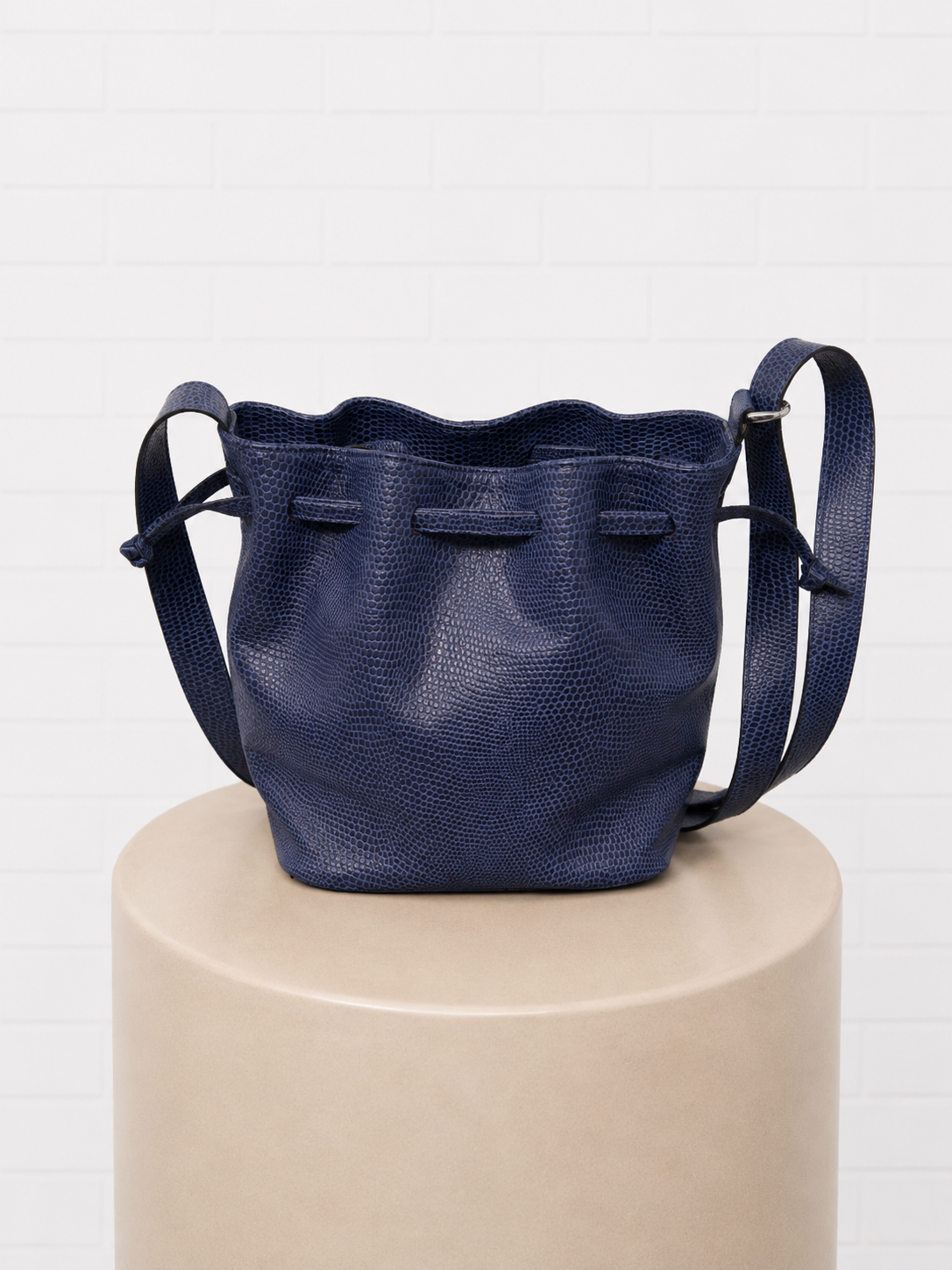 Momo Designs Blue Bucket Bag