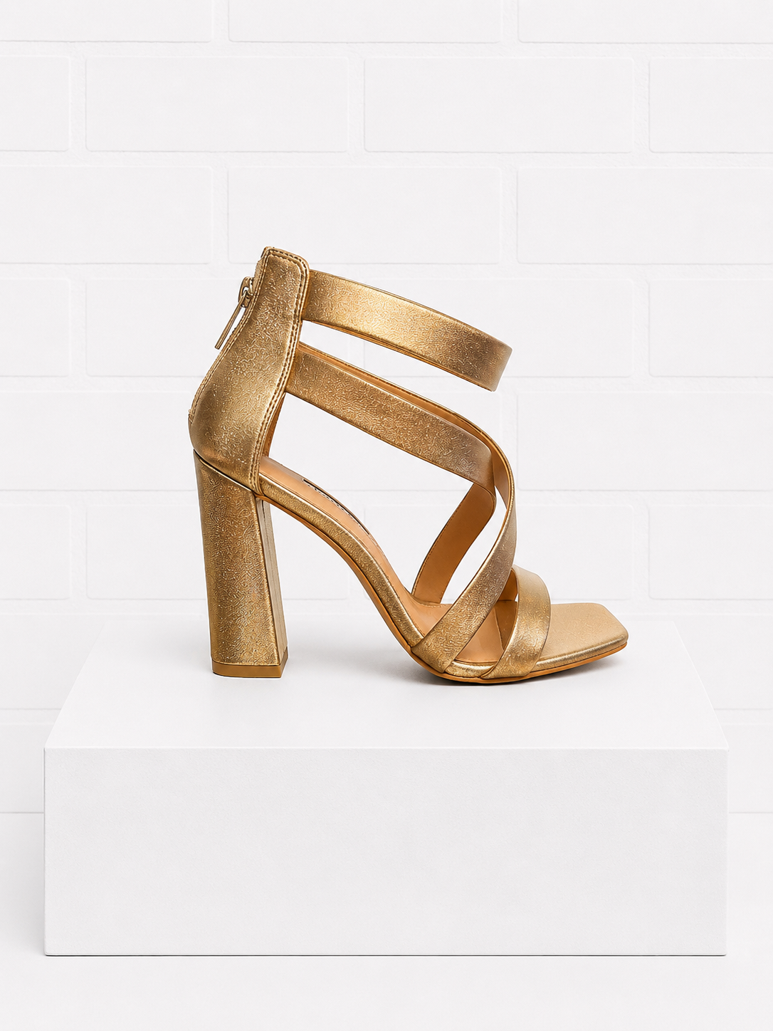 Charles David Volution Block Heel Sandals – Metallic Bronze- 7.5