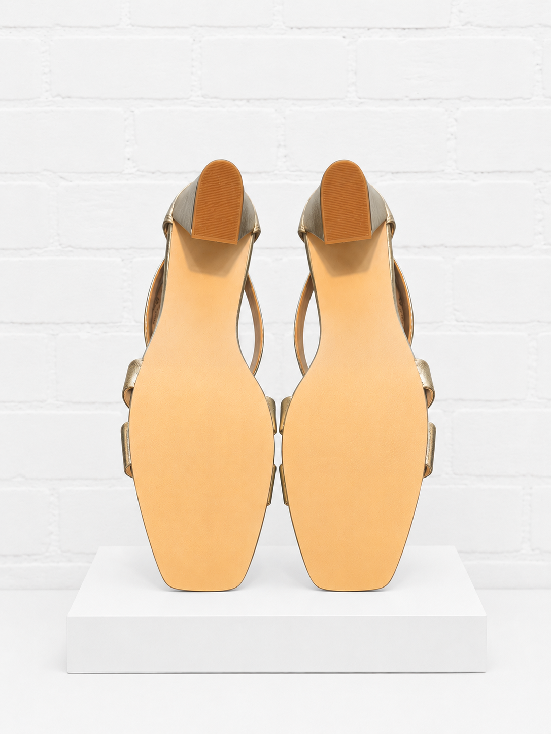 Charles David Volution Block Heel Sandals – Metallic Bronze- 7.5