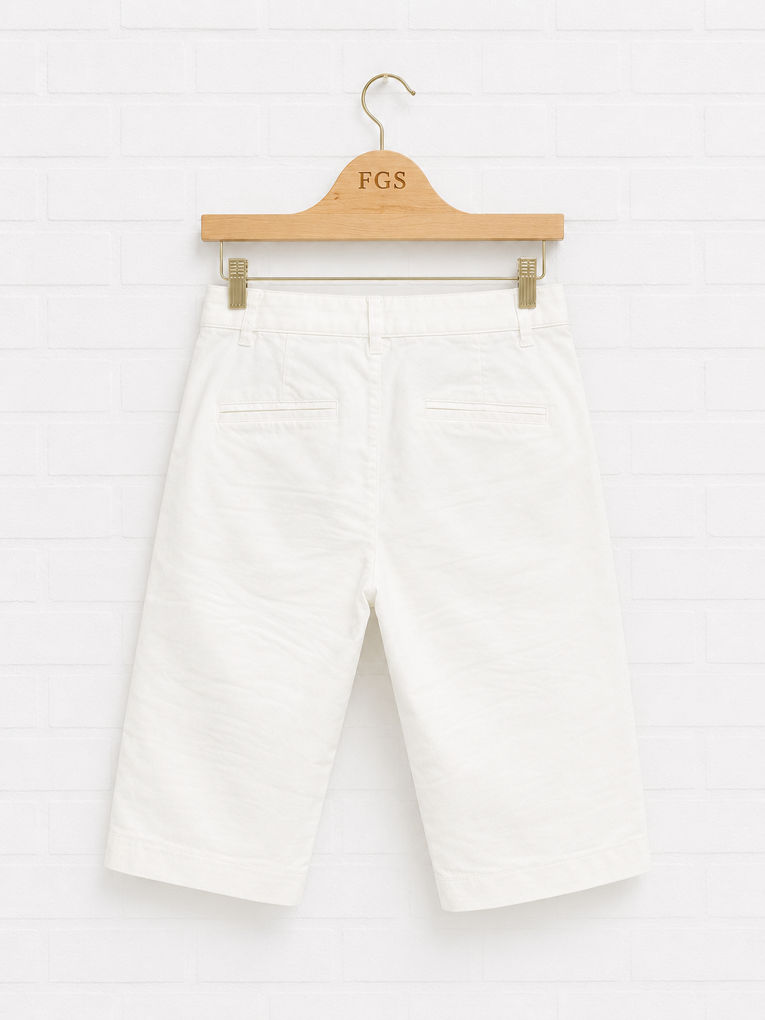 Bevy Flog Dafna Bermuda Shorts- White -24