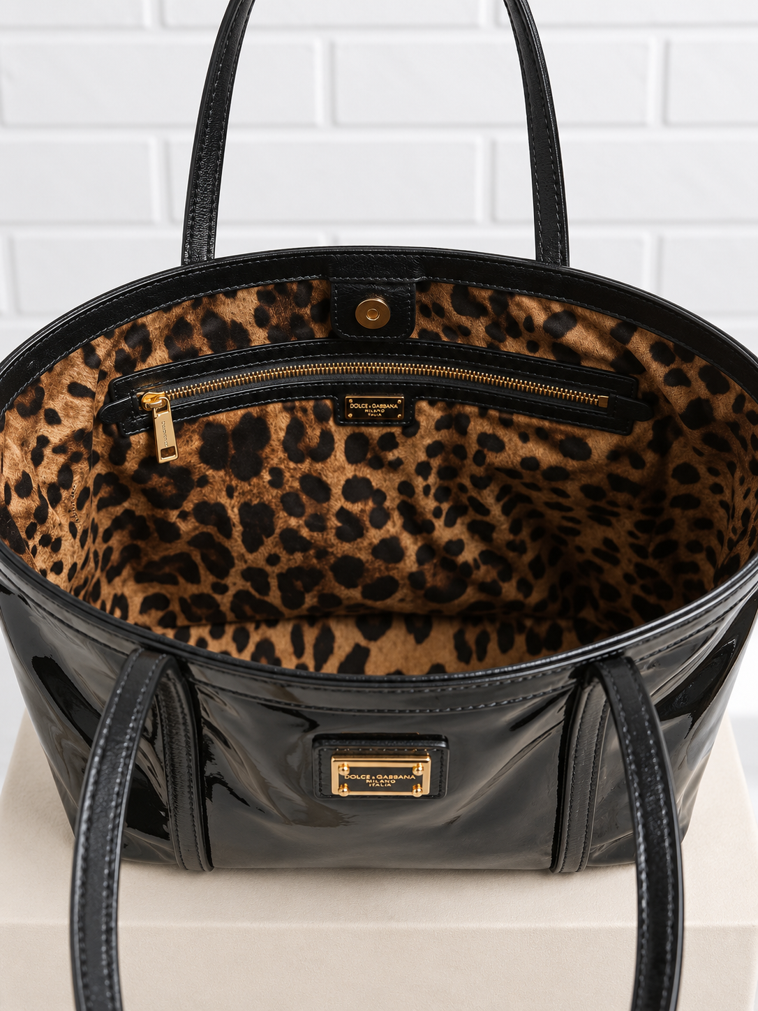 Dolce & Gabbana Patent Leather Tote – Black
